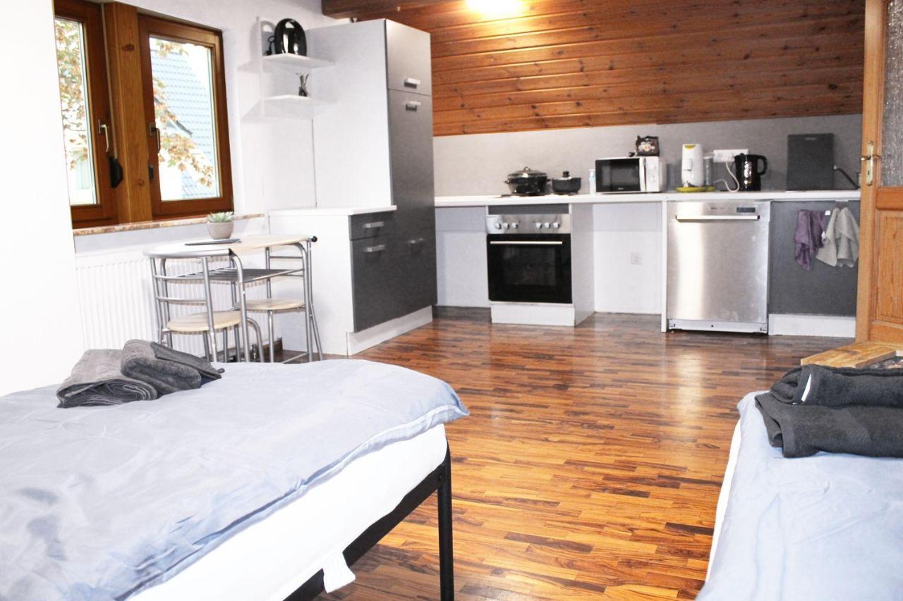 Fully Equipped Apartments Bonnigheim Exterior foto