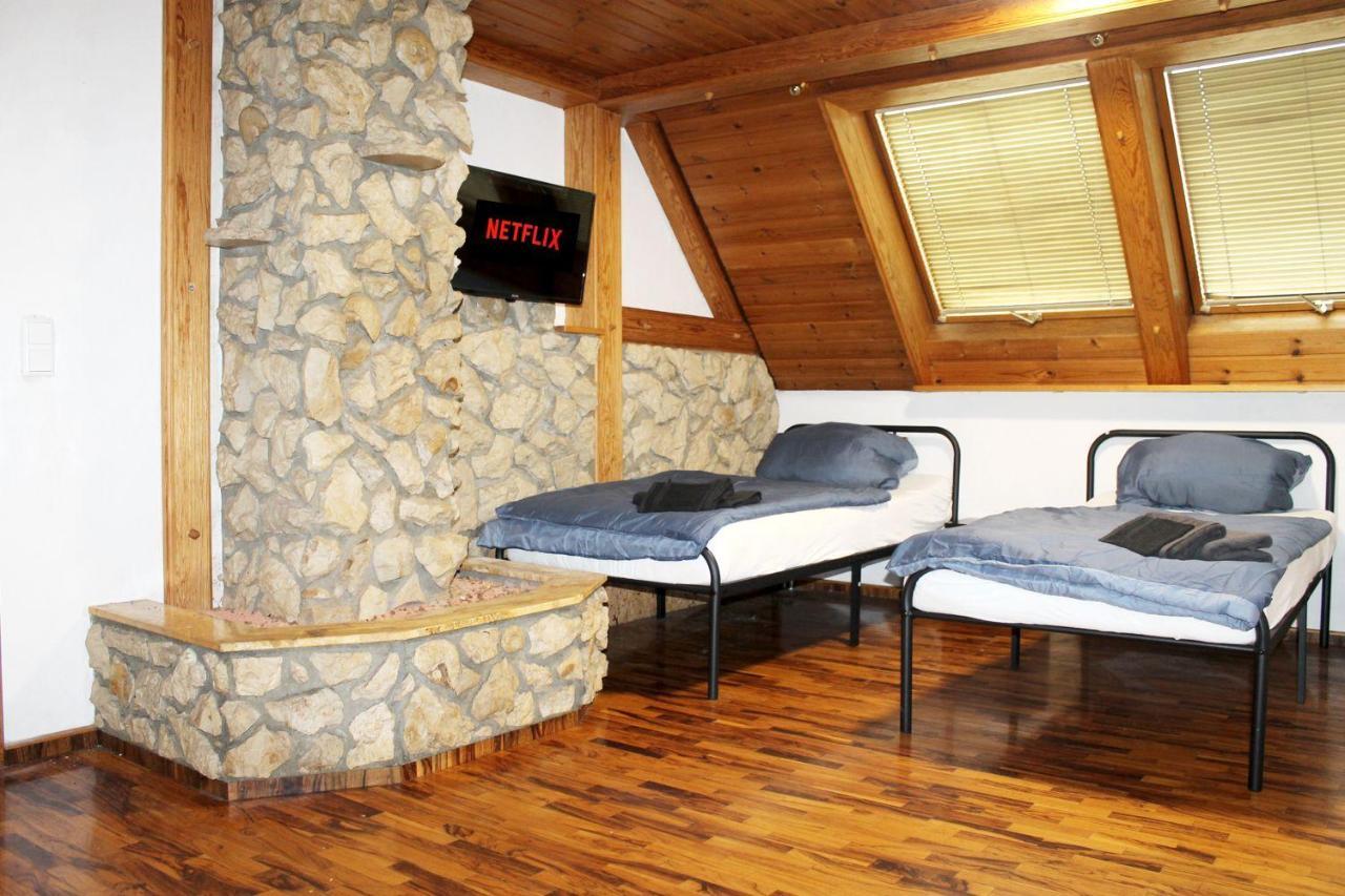Fully Equipped Apartments Bonnigheim Exterior foto