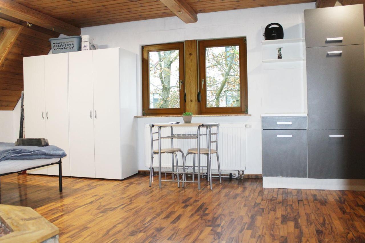 Fully Equipped Apartments Bonnigheim Exterior foto
